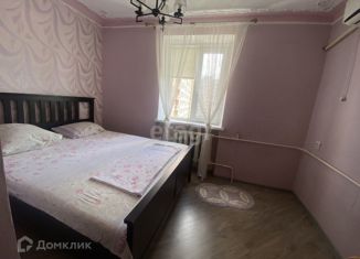 Сдается в аренду 3-комнатная квартира, 65 м2, Аксай, Садовая улица, 14