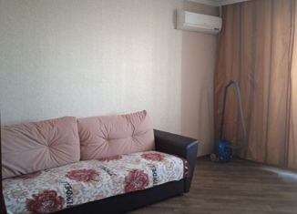 Продам 2-ком. квартиру, 54 м2, Курган, 7-й микрорайон, 16, Заозёрный район