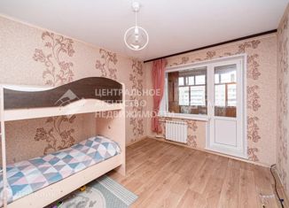 Продажа четырехкомнатной квартиры, 83.4 м2, Рязань, улица Новосёлов, 30, район Песочня