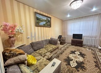 Продажа 3-ком. квартиры, 64 м2, Белая Калитва, улица Машиностроителей, 13А
