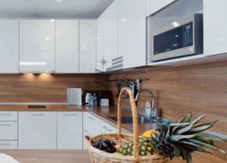 Сдаю трехкомнатную квартиру, 90 м2, Москва, проспект Андропова, 10, метро Технопарк