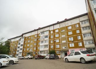 Продам трехкомнатную квартиру, 62 м2, Хабаровский край, микрорайон Дружба, 14