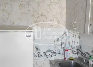Продается 1-комнатная квартира, 27.7 м2, Кунгур, улица Газеты Искра, 10