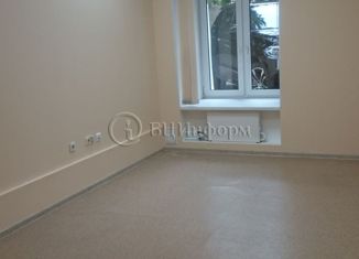 Сдача в аренду офиса, 68.4 м2, Санкт-Петербург, улица Радищева, 39Д, метро Чернышевская