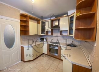 Продам 3-ком. квартиру, 84 м2, Москва, Жулебинский бульвар, 40к2, Жулебинский бульвар