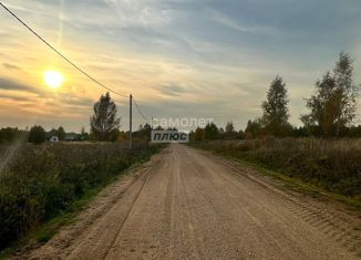 Участок на продажу, 10 сот., коттеджный посёлок Зеленые холмы, Озёрная улица