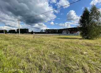 Продажа участка, 15 сот., деревня Подлужье, Солнечная улица