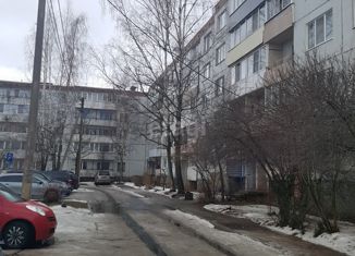 Продается трехкомнатная квартира, 67 м2, Псковская область, Индустриальная улица, 2