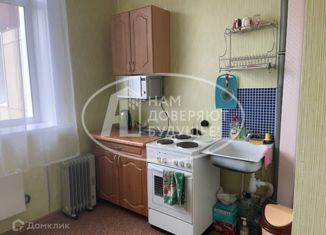 Продается 1-комнатная квартира, 33 м2, Добрянка, улица Герцена, 40А