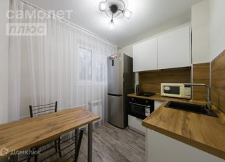 Продается 1-ком. квартира, 27.2 м2, Екатеринбург, улица Пионеров, 10к2, улица Пионеров