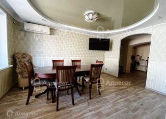 Продается трехкомнатная квартира, 96.8 м2, Волжский, улица имени Генерала Карбышева, 89