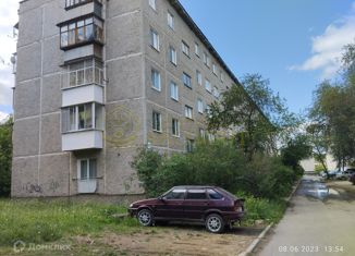 Продам трехкомнатную квартиру, 54.5 м2, Дегтярск, улица Уральских Танкистов, 18