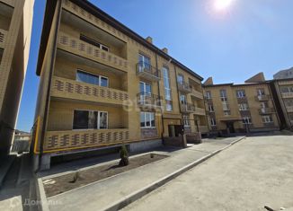 Продам 2-комнатную квартиру, 76 м2, Ростовская область, улица Маршала Жукова, 1Д