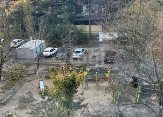 Продам 2-ком. квартиру, 49.9 м2, Азов, улица Васильева, 81