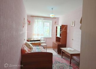 Продается 3-комнатная квартира, 58 м2, Курганская область, Станционная улица, 36