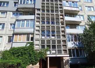 Продажа трехкомнатной квартиры, 67.2 м2, Калининград, Батальная улица, 83