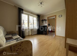 Сдам в аренду 2-ком. квартиру, 39 м2, Москва, Наримановская улица, 27, Наримановская улица