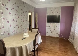 Продам 3-комнатную квартиру, 70 м2, Махачкала, улица Ушакова, 5