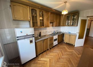 Продается 5-ком. квартира, 126 м2, Старый Оскол, микрорайон Дубрава, квартал 1, 9