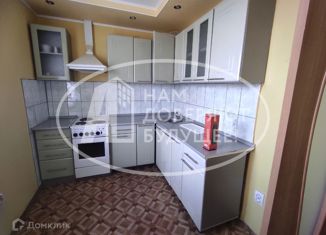 Продается 2-ком. квартира, 48.3 м2, село Ленск, улица Ленина, 2А