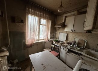 Продается 2-ком. квартира, 45.7 м2, Боровичи, улица Гоголя, 90