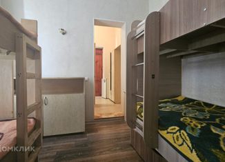 Продается 2-комнатная квартира, 30.4 м2, Крым, Южная улица, 20