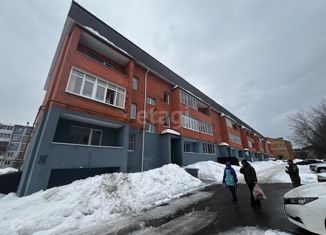 Двухкомнатная квартира на продажу, 57 м2, Калужская область, улица Пушкина, 76