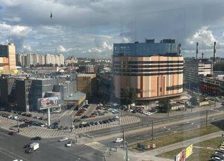 Продается 3-комнатная квартира, 77.8 м2, Санкт-Петербург, Заневский проспект, 42, Заневский проспект