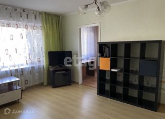 Продам 2-ком. квартиру, 41 м2, Вологда, улица Герцена, 14