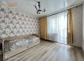 Продам 3-ком. квартиру, 79.8 м2, Ярославль, Большая Техническая улица, 13, район Дядьково