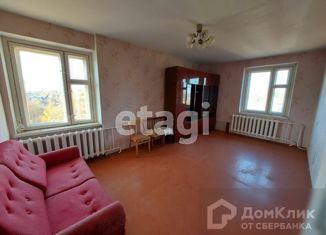 Продается 4-ком. квартира, 69.6 м2, Устюжна, переулок Терешковой, 51