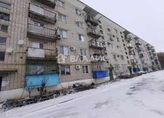 Продам 1-комнатную квартиру, 34.9 м2, Калмыкия, улица Чкалова, 7