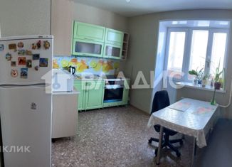 Продается 1-ком. квартира, 42 м2, Тобольск, 15-й микрорайон, 23