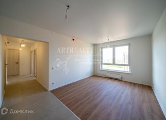 Продаю 2-ком. квартиру, 55.3 м2, Москва, жилой комплекс Академика Павлова, 38, метро Молодёжная