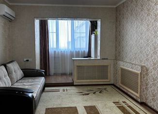 Продается трехкомнатная квартира, 73.3 м2, Астраханская область, улица Бабаевского, 31к3