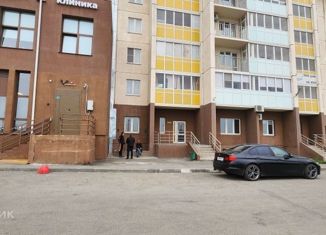 Продается офис, 97 м2, Челябинск, жилой район Академ Риверсайд, улица Университетская Набережная, 105