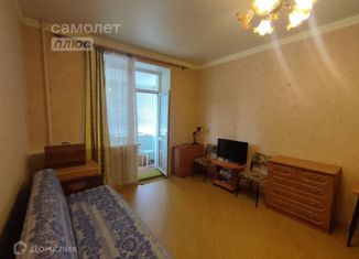 Продается 1-комнатная квартира, 37.9 м2, Челябинская область, улица Коммунаров, 2