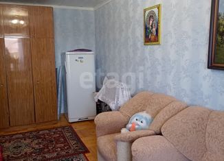 Продается трехкомнатная квартира, 82 м2, Тобольск, Рощинский переулок, 40