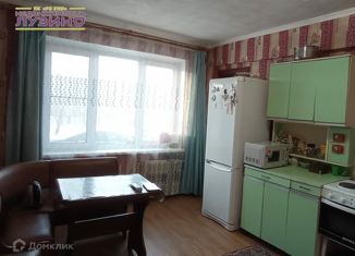 Продаю 3-ком. квартиру, 68.7 м2, село Лузино, улица Майорова, 31