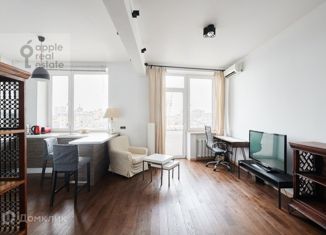 Сдам двухкомнатную квартиру, 60 м2, Москва, Спиридоньевский переулок, 6, метро Пушкинская