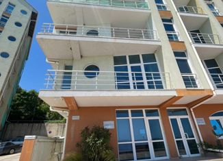 Продается многокомнатная квартира, 34.5 м2, посёлок городского типа Гурзуф, набережная Пушкина, 17