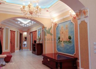 Продаю четырехкомнатную квартиру, 140 м2, село Раздольное, Тепличная улица, 16/2