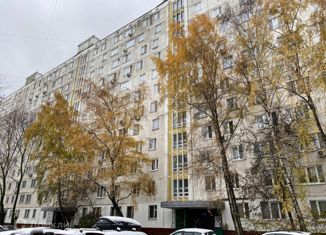 Продажа трехкомнатной квартиры, 63.1 м2, Москва, улица Декабристов, 29, улица Декабристов