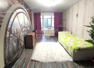 Продам 3-комнатную квартиру, 57.9 м2, Кумертау, улица Горького, 12