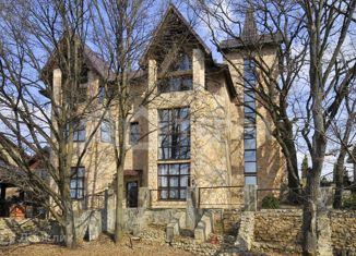 Сдам в аренду дом, 600 м2, деревня Палицы