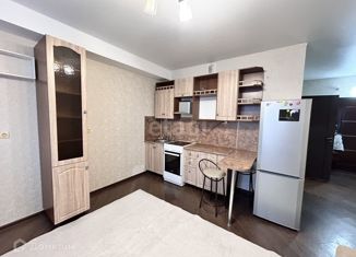 Продается 2-комнатная квартира, 47.6 м2, Челябинская область, Лазурная улица, 1