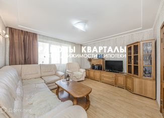 Продается 4-ком. квартира, 81.6 м2, Челябинск, улица Чичерина, 42А