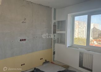 Продается 2-ком. квартира, 55 м2, Калининград, улица Еловая Аллея, 61