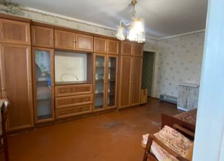 Продается двухкомнатная квартира, 41.9 м2, посёлок городского типа Кировское, улица Дзержинского, 2