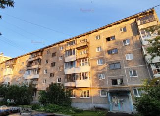 Продажа 2-комнатной квартиры, 43.7 м2, Екатеринбург, улица Металлургов, 4, улица Металлургов